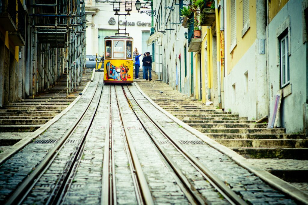 Lissabon in drei Tagen: Viertel, Aussichtspunkte und Pastéis de Nata